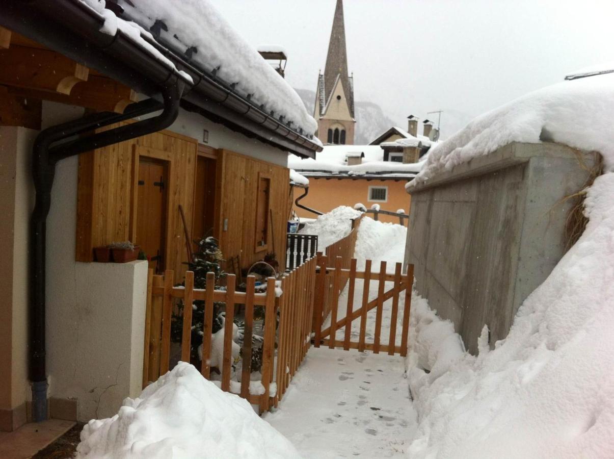 דירות Pieve di Livinallongo Chalet Lei מראה חיצוני תמונה
